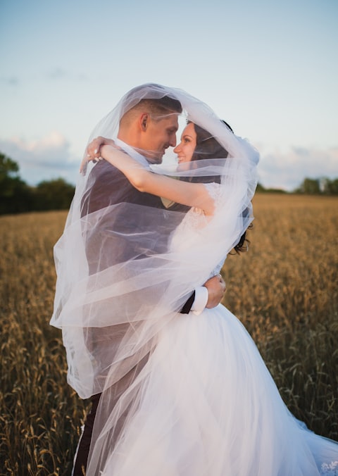 Golden Hour — Weddings